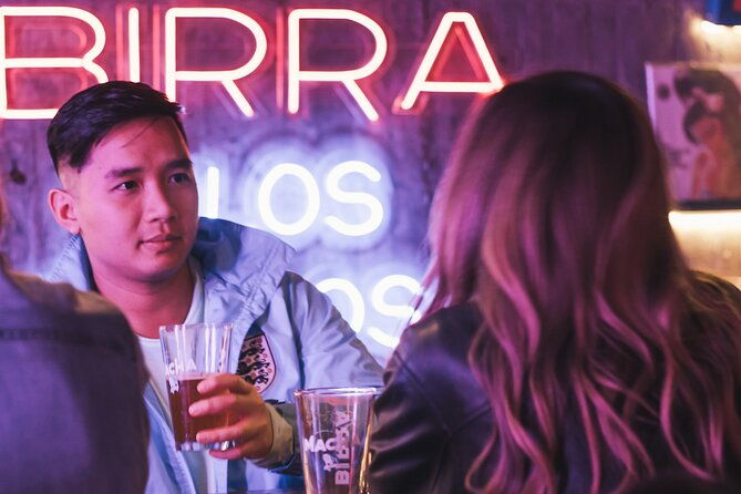 friday-night-bar-crawl-in-bogota-colombia
