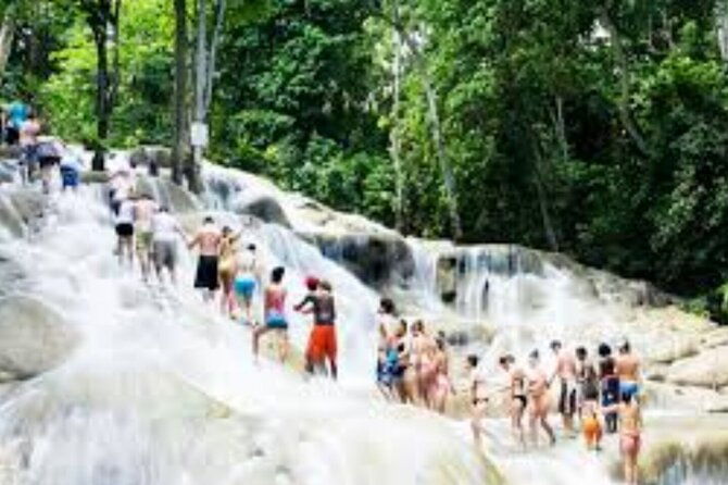 from-montego-bay-falmouth-dunns-river-falls-day-trip-2