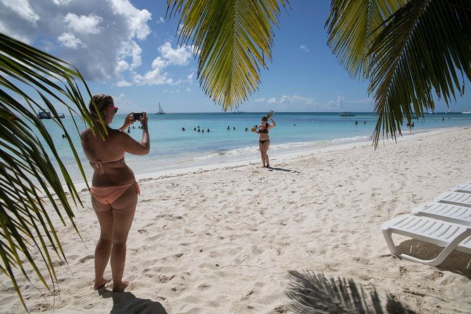 from-punta-cana-saona-island-altos-de-chavon-day-trip-with-lunch-and-open-bar