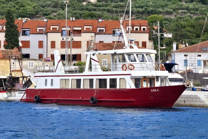 full-day-boat-trip-medulin-unije-susak-with-lunch-and-breakfast