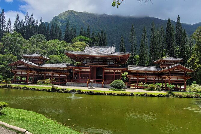 full-day-circle-island-guided-tour-of-oahu-2