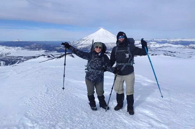 full-day-excursion-tour-to-quetrupillan-volcano