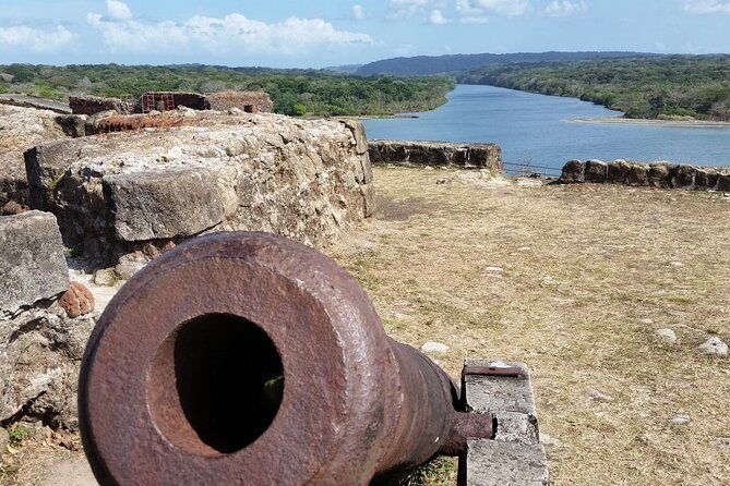 full-day-fort-san-lorenzo-canal-expansion-aqua-clara-tour-with-private-guide