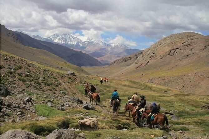 full-day-horseback-riding-in-the-andes-and-bbq