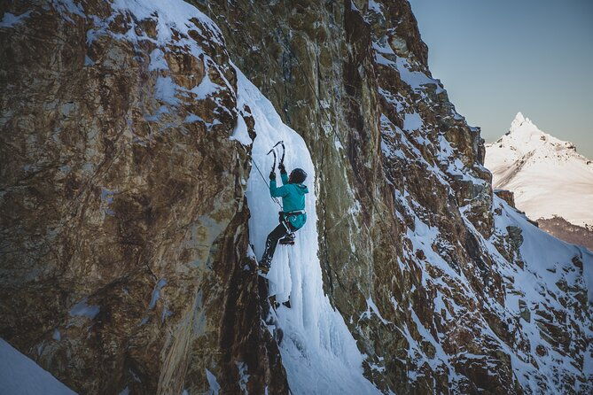 full-day-ice-climbing-experience-in-ushuaia