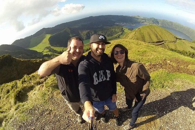 full-day-jeep-tour-sete-cidades-and-ferraria-2
