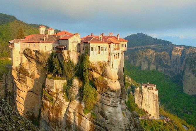 full-day-meteora-monasteries-from-chalkidiki