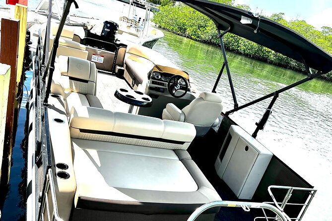 full-day-premium-24ft-pontoon-boat-with-cozy-lounge-upgrades