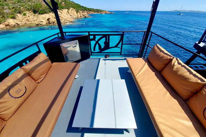 full-day-private-archipelago-tour-in-la-maddalena-2