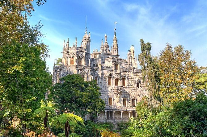 full-day-private-tour-sintra-cabo-da-roca-cascais-2-4-persons