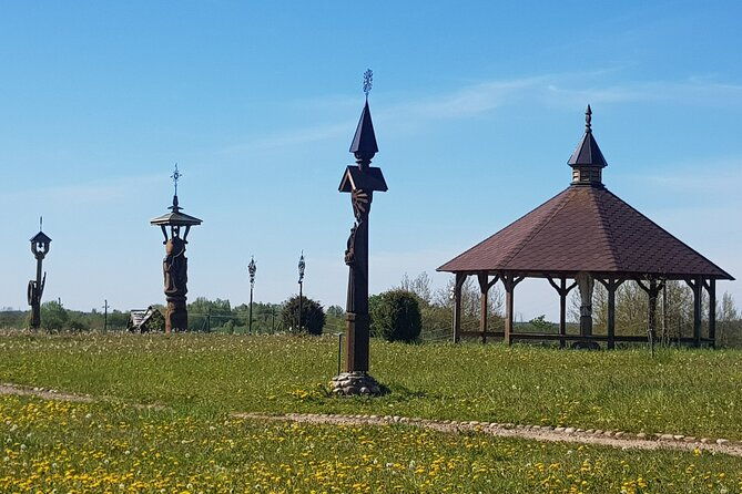 full-day-self-guided-trip-to-trakai-bicycle-rent-for-24-h-and-train-tickets
