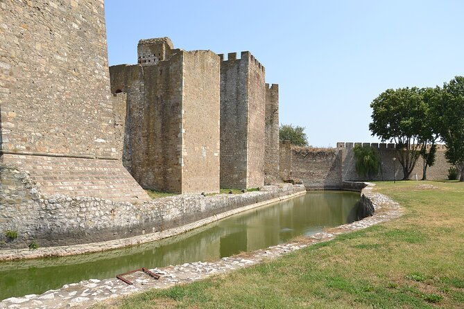 full-day-tour-along-danube-with-three-stronghold-sightseeing-and-wine-tasting