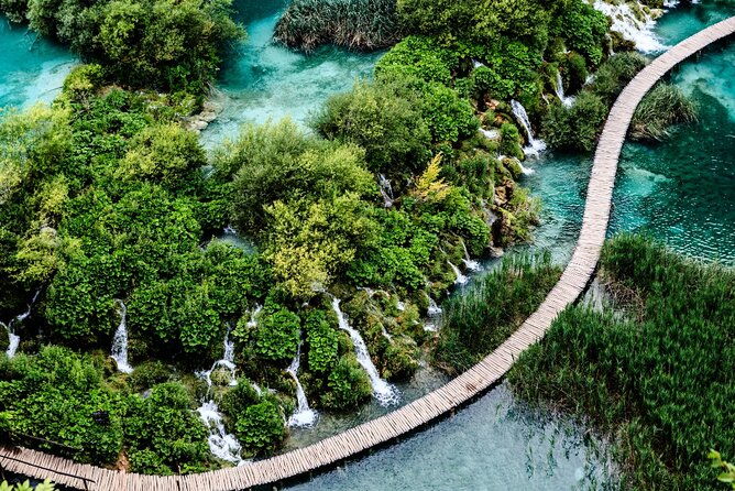 full-day-tour-of-plitvice-lakes-national-park-from-zadar