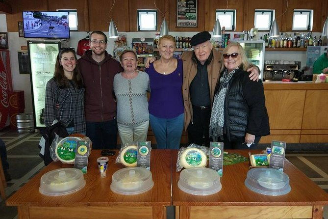 full-day-van-tour-with-complete-food-experience