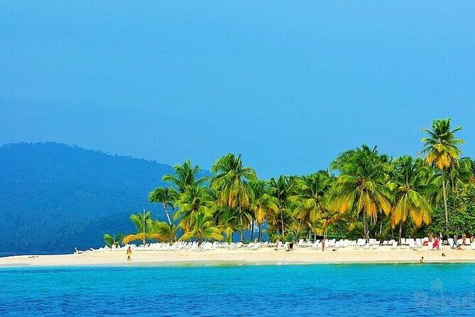 full-day-whale-watching-tour-in-samana-bay-from-punta-cana