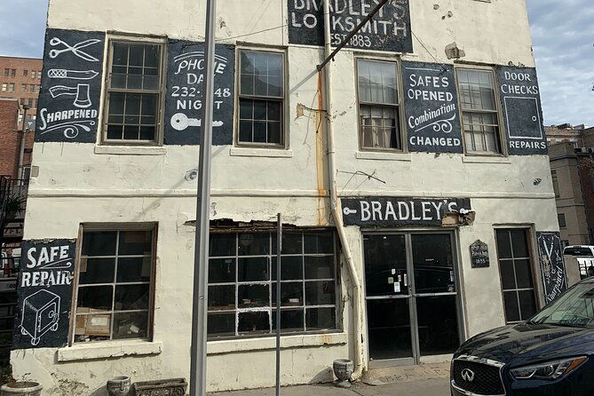 ghosts-of-savannah-self-guided-haunted-audio-tour-app-emf-reader