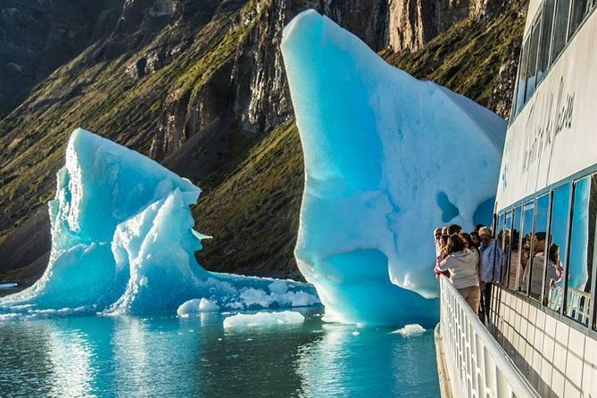 glaciares-gourmet-boat-tour-to-perito-moreno-glacier-el-calafate