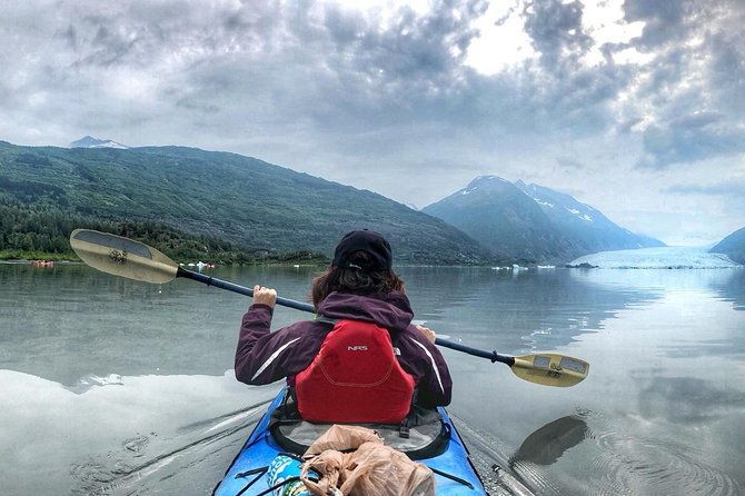 glacier-blue-kayak-grandview-tour