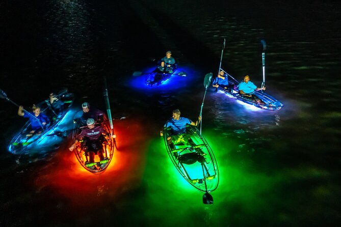 glowing-kayak-tour-rockport-little-bay
