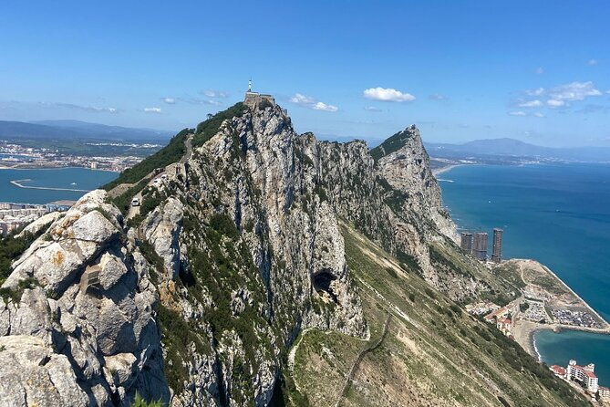 go-tours-360-experience-in-gibraltar-with-professional-guide