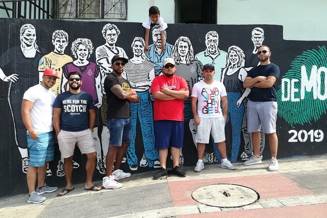 graffiti-tour-graffiti-city-comuna-13-private-tour