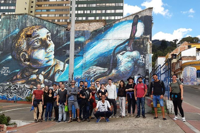 graffiti-tour-in-la-candelaria-bogota