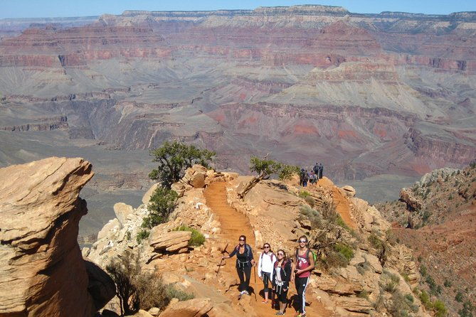 grand-canyon-hike-from-sedona-or-flagstaff-with-7-guest-limit