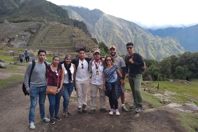 group-tour-in-machu-picchu-from-aguas-calientes
