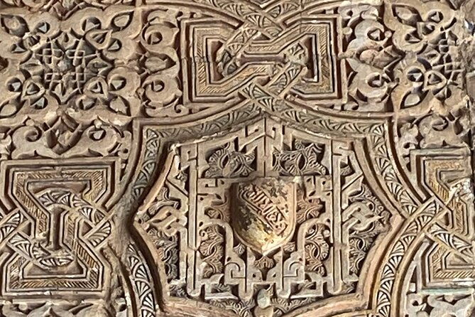 group-visit-to-the-alhambra-and-generalife-tickets-included-2