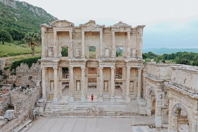 guided-ephesus-sirince-village-small-group-tour-2