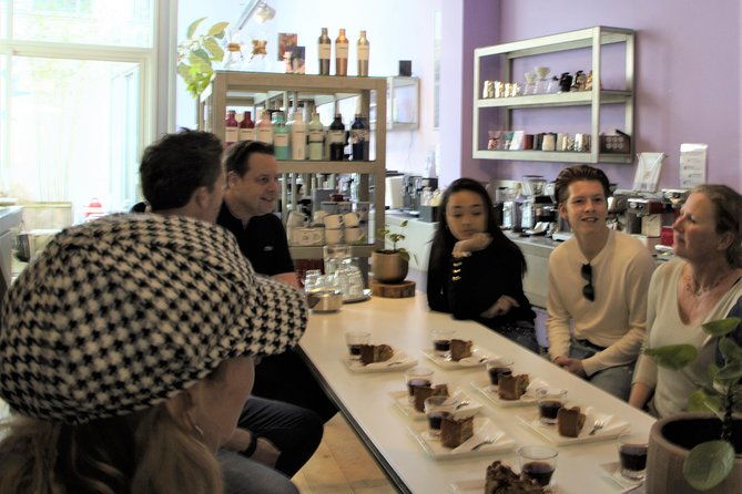guided-food-tour-haarlem-min-2-persons-many-local-tastings
