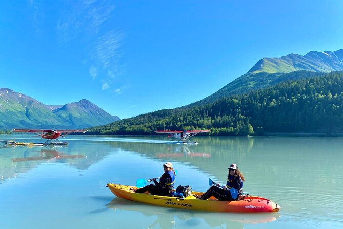 guided-kayak-tour-on-trail-lake-2