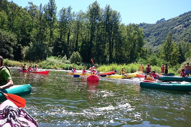 guided-kayaking-on-the-nalon-river-oviedo