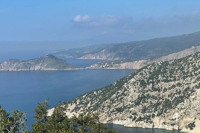guided-shore-excursion-tour-in-myrtos-beach-and-assos