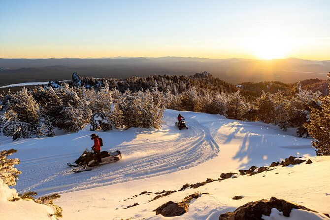 guided-snowmobile-tours-in-the-national-volcanic-monument