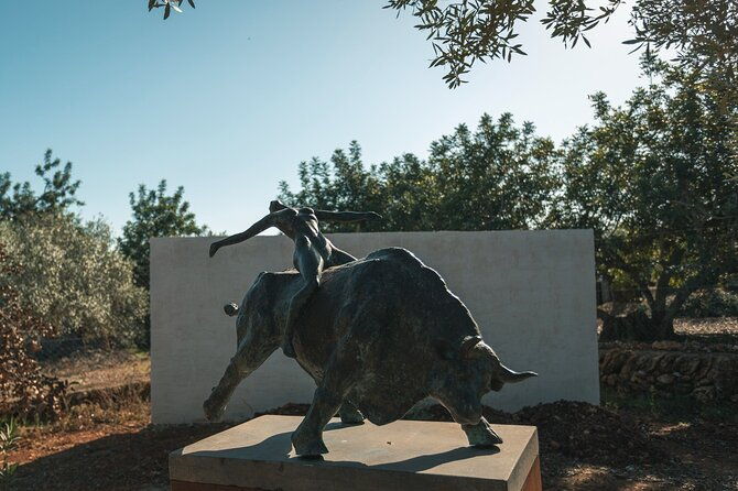guided-tour-museum-of-contemporary-art-and-sculpture-park