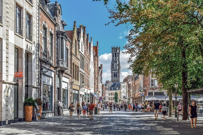 guided-tour-of-bruges-and-boat-tour-beer-tasting-opt