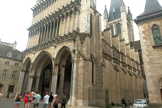 guided-tour-of-dijon-with-your-private-professional-guide
