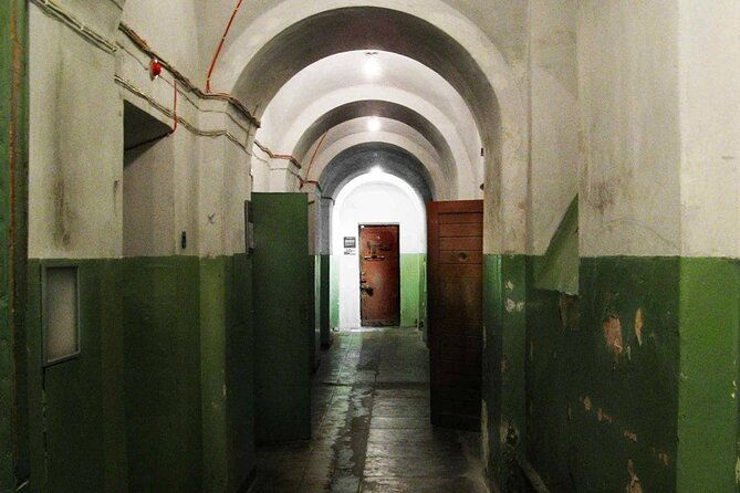 guided-tour-of-kgb-museum-in-vilnius-museum-of-occupation-and-freedom-fights