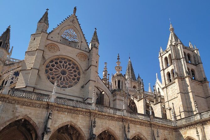 guided-tour-of-the-cathedral-of-leon