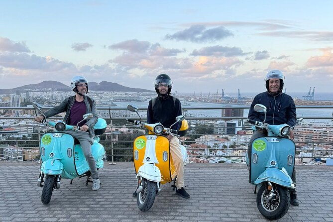 guided-tour-with-electric-moped