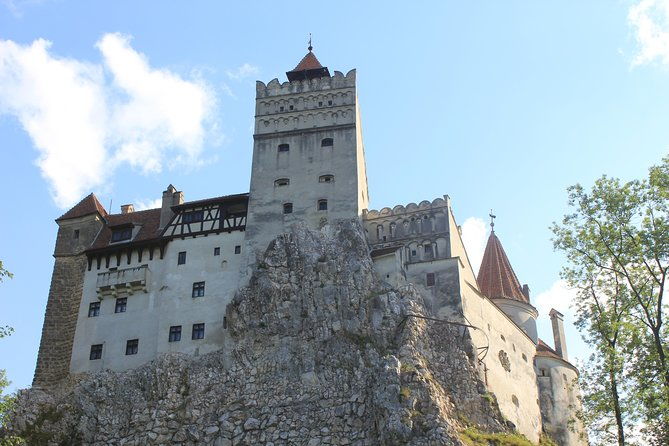 guided-visit-in-spanish-to-the-castle-of-dracula-in-bran-native-spanish-guide-2