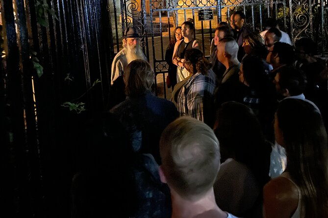 guided-walking-ghost-tour-in-charleston