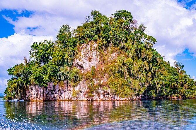 haitises-national-park-and-montana-redonda-full-day
