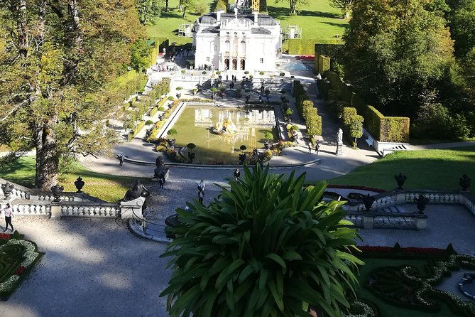 half-day-from-fussen-to-neuschwansteincastle-linderhof-castle