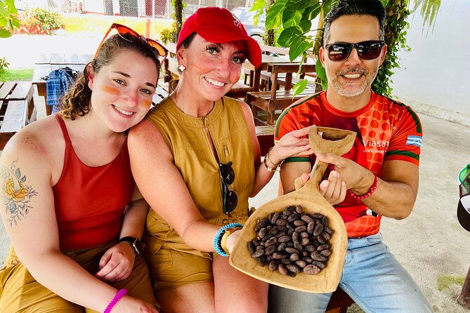 half-day-of-cooking-and-chocolate-at-cocoa-farm-from-guayaquil