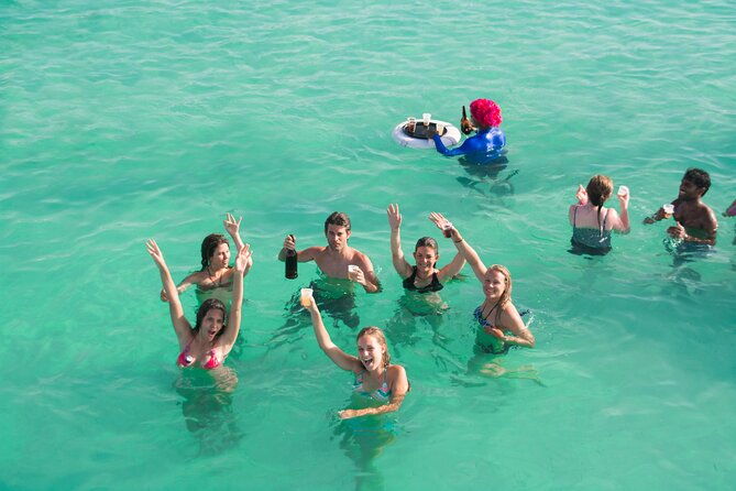 half-day-party-boat-and-snorkeling-in-punta-cana