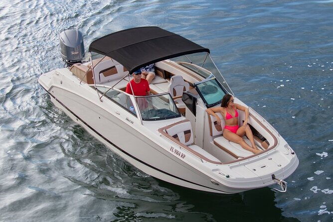 half-day-private-boating-on-premium-four-winns-clearwater-beach