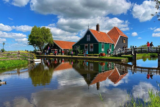 half-day-private-guided-sightseeing-tour-of-zaanse-schans