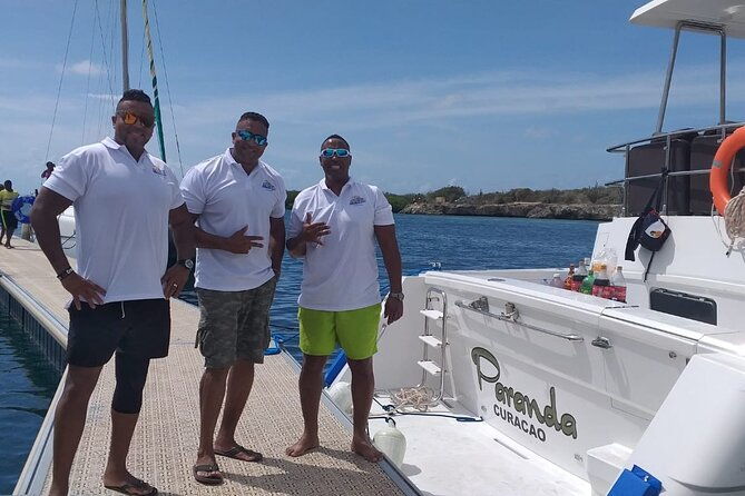 half-day-private-yacht-cruise-snorkel